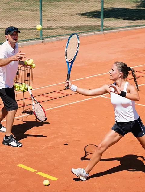 Developper force, vitesse et agilite pour exceller au tennis